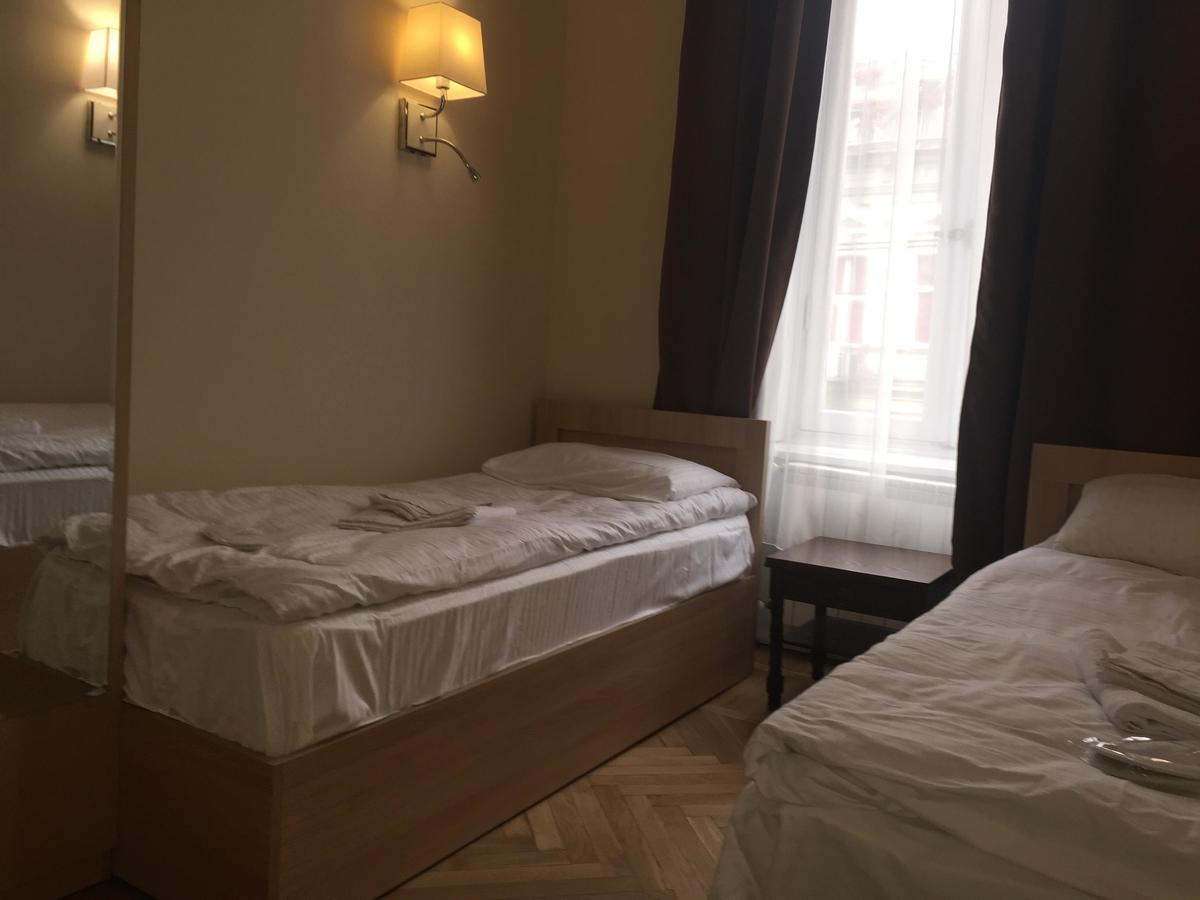 Hotel Nice Tbilisi Exterior photo